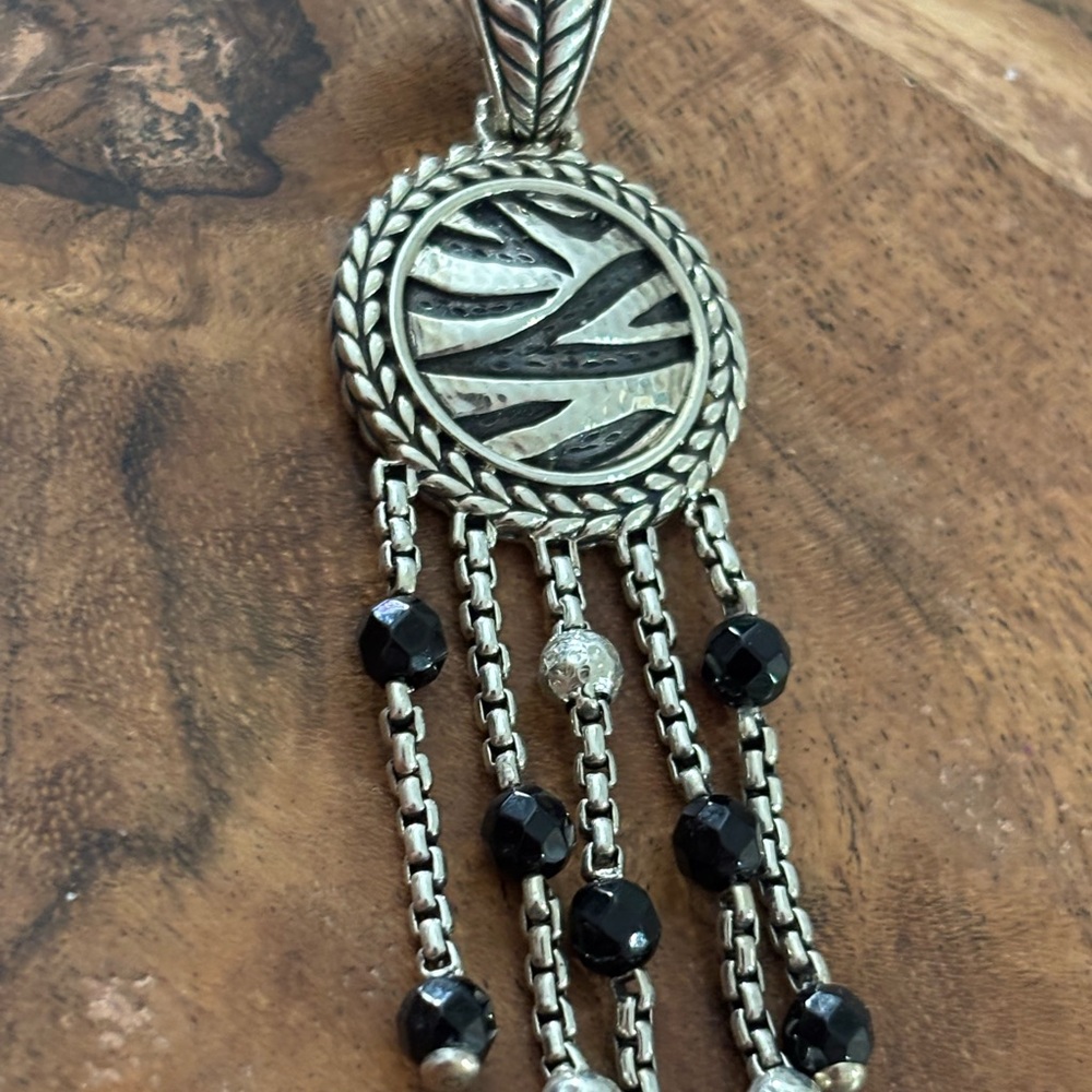 John Hardy tiger striped statement Pendant Necklace with Black Beads